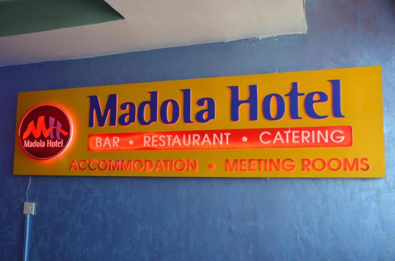 Madola Hotel Ruiru Extérieur photo